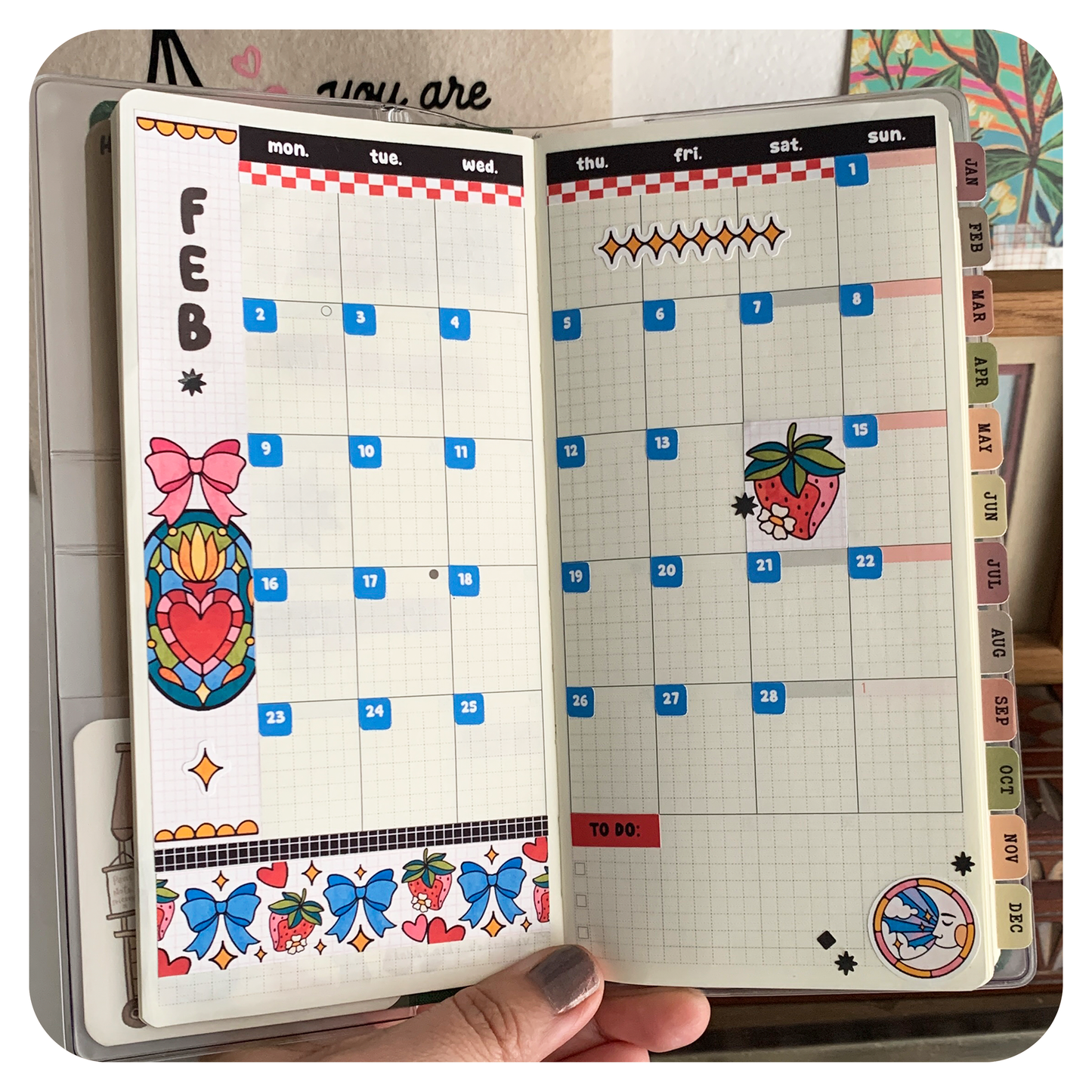 HS118HW Stained Glass-Hobo Weeks